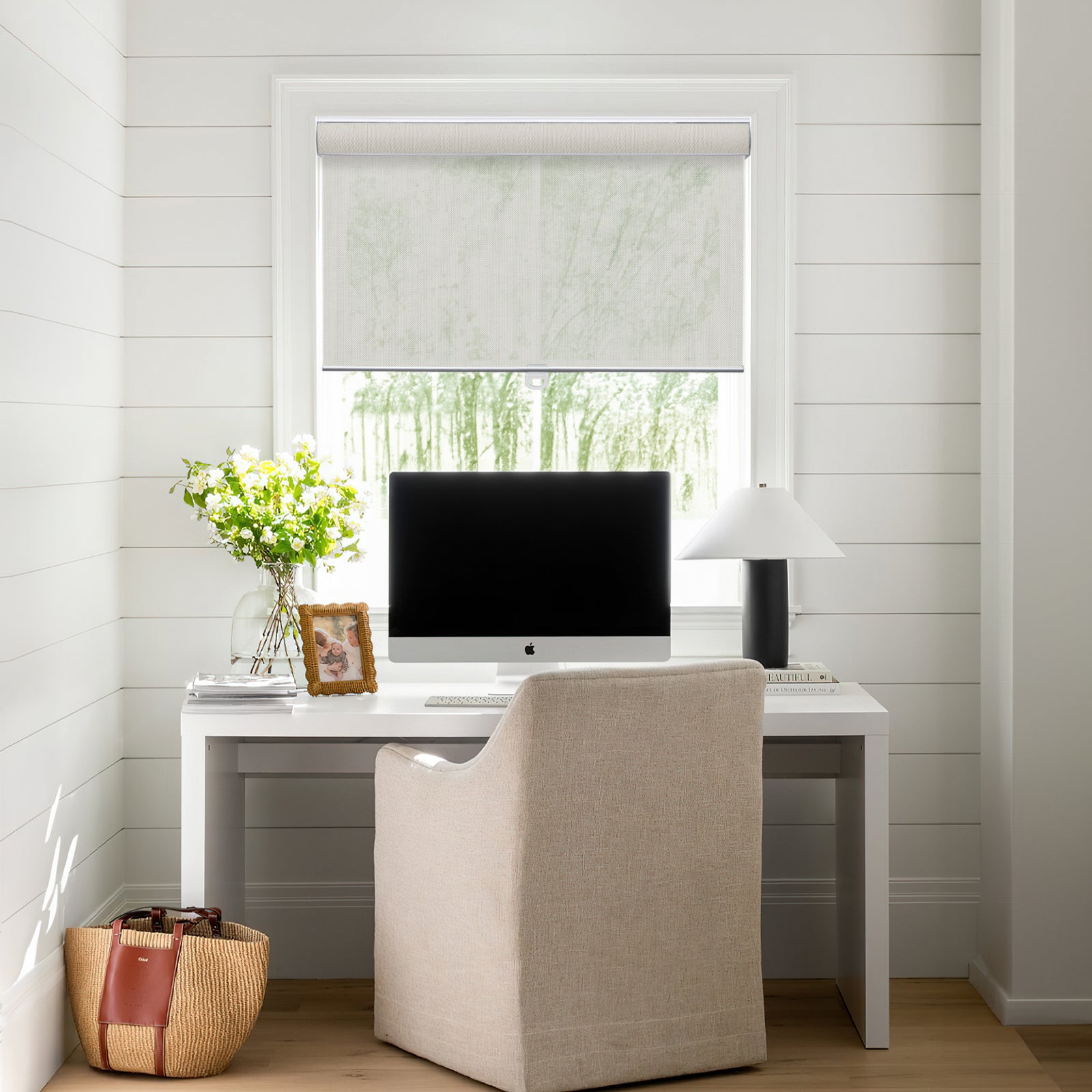 Keego roller blind with metal valance LightGary-RSEB5-01057111