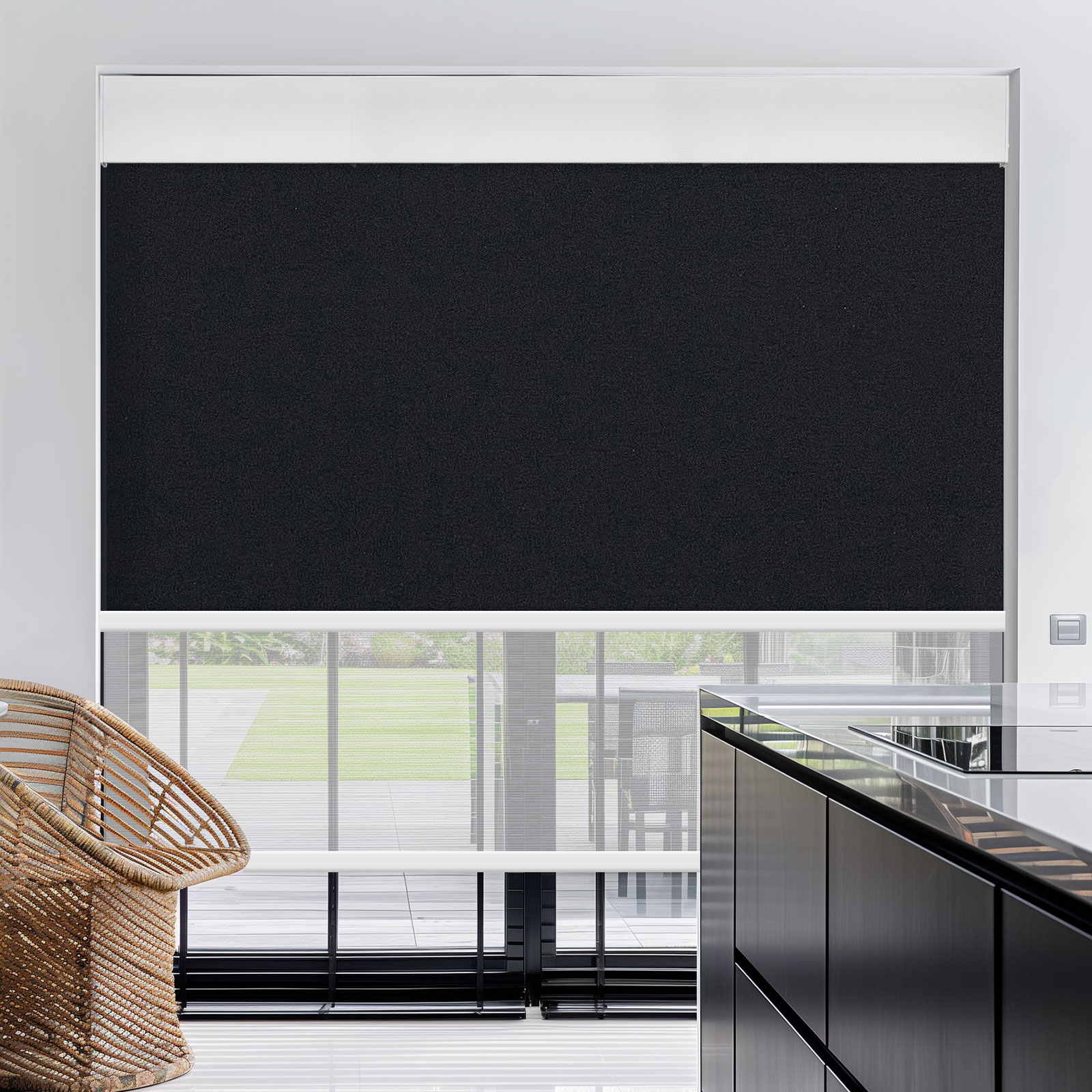 Black-07-8530