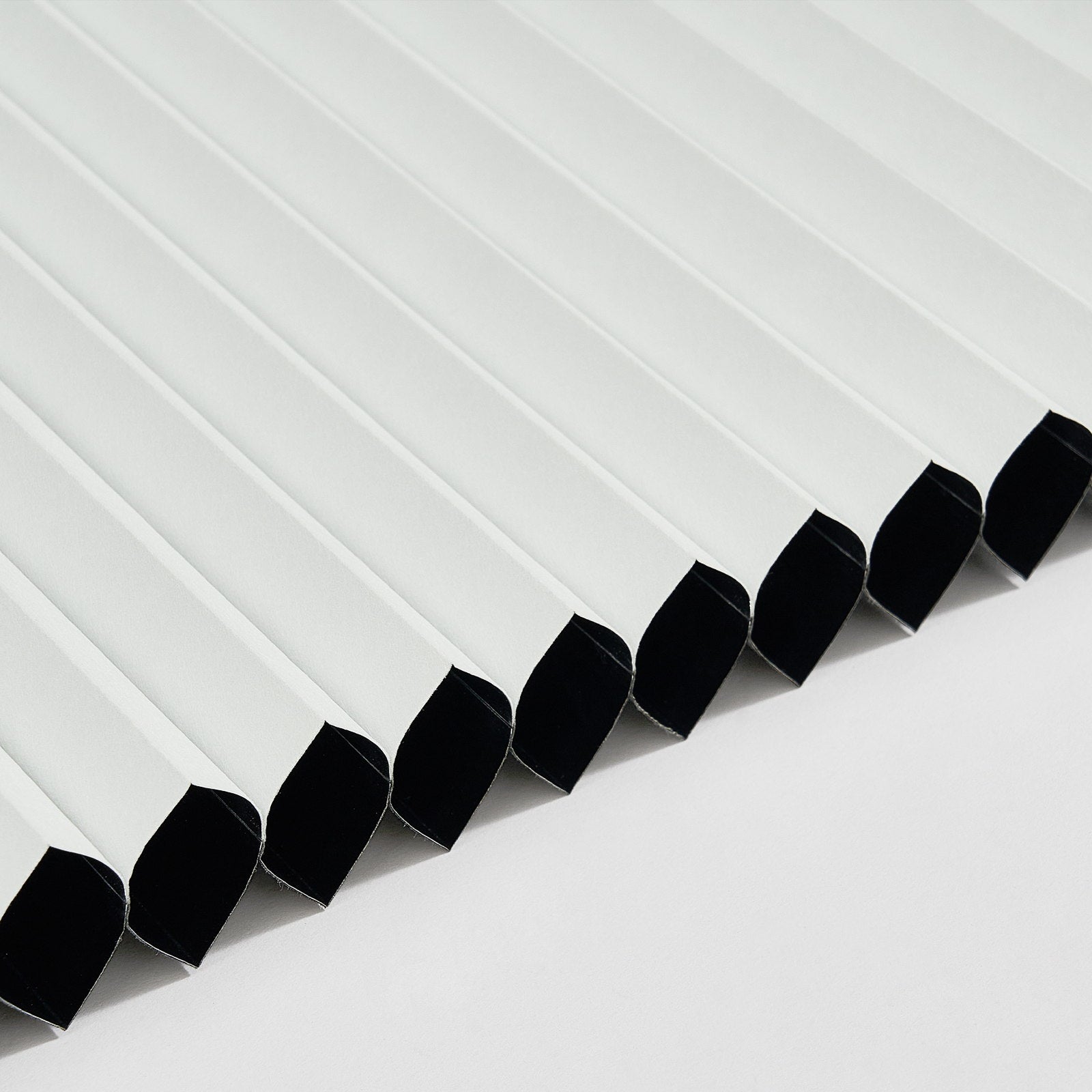 Keego Express Honeycomb Cellular Shades Cordless PVC Rail