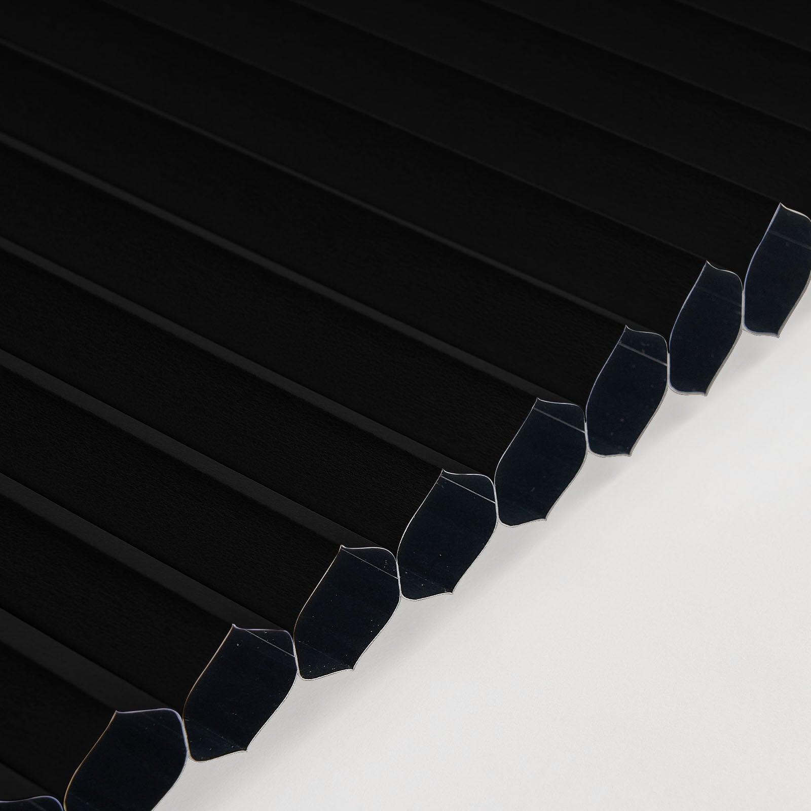 Black-B10-3375