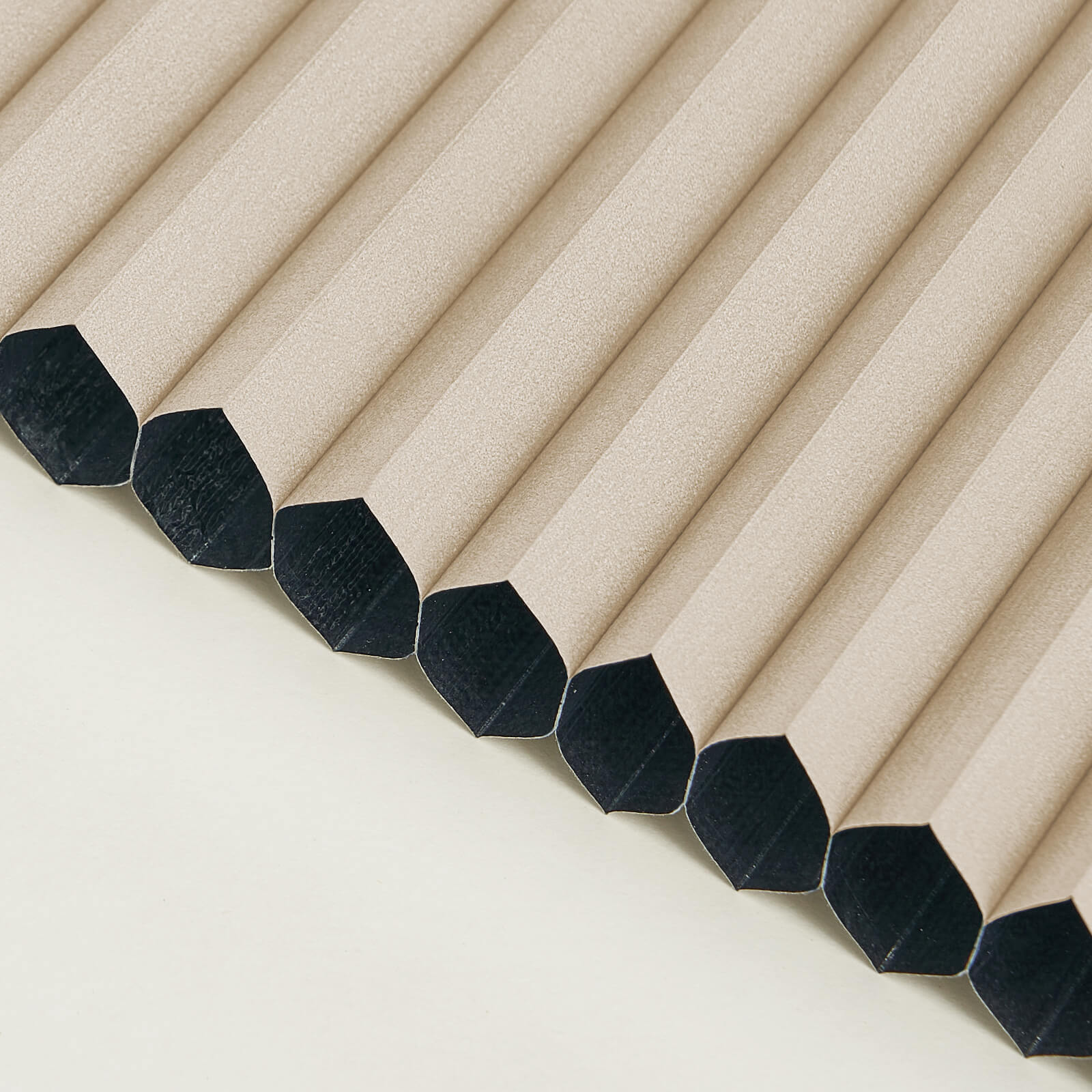 Tan092-7186
